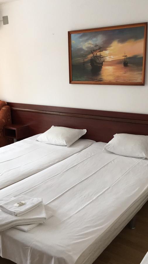 Royal Hostel Варна Екстериор снимка
