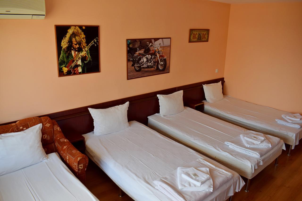 Royal Hostel Варна Екстериор снимка