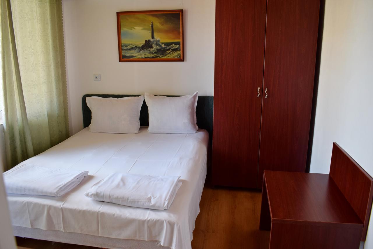 Royal Hostel Варна Екстериор снимка